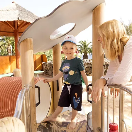 리조트 Robinson Esquinzo Playa Pájara