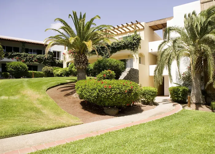 Resort Robinson Esquinzo Playa 3*