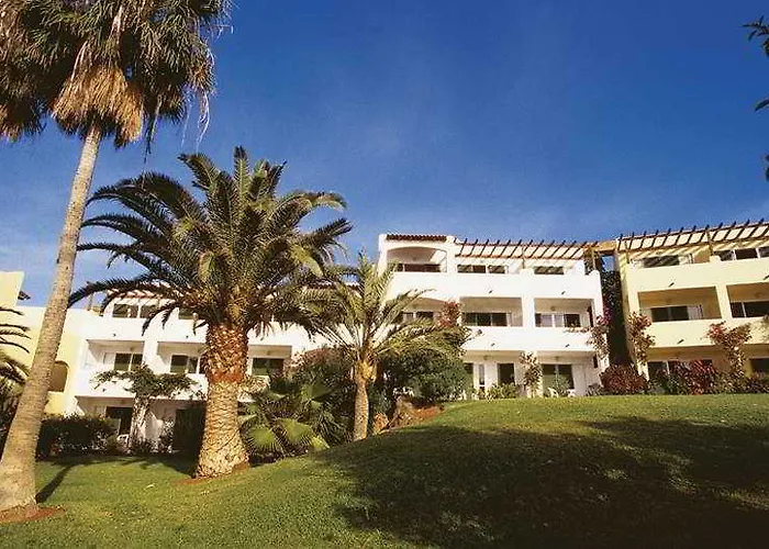 Robinson Esquinzo Playa Resort 3*